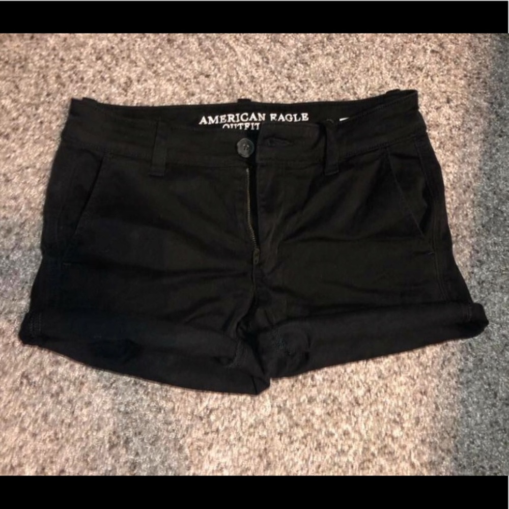 Black Midi American Eagle Shorts
